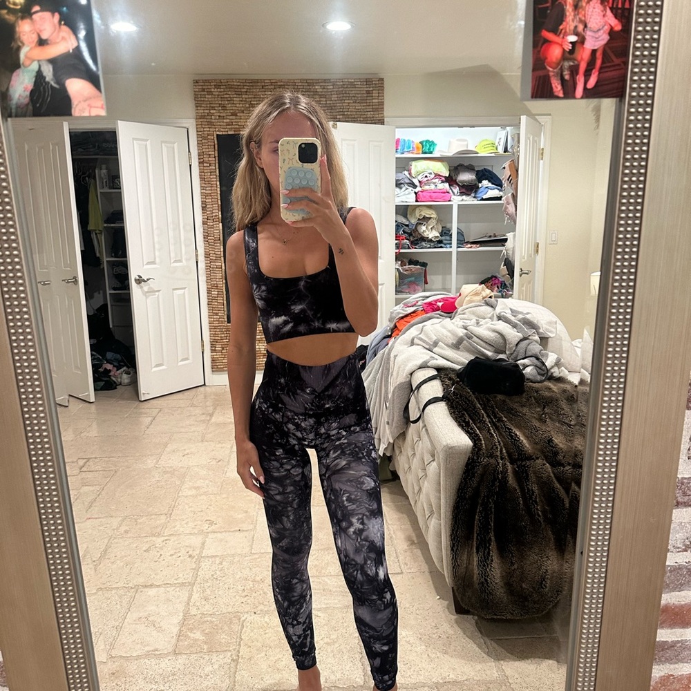 Free people movement good karma Black and White Tie-Dye Activewear Set